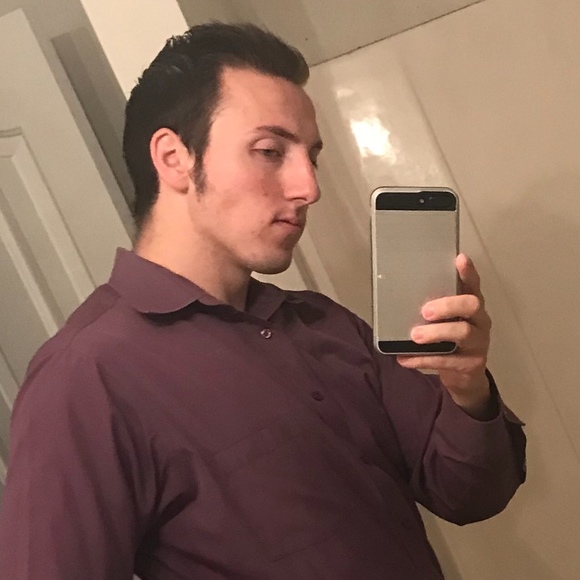 Meet your Posher, Devin - Picture 1 of 1